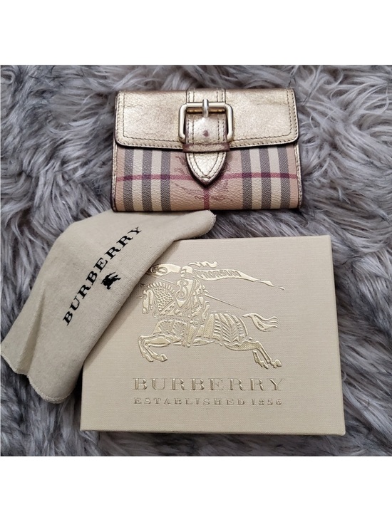 Burberry Handbags - Beautiful Burberry Wallet